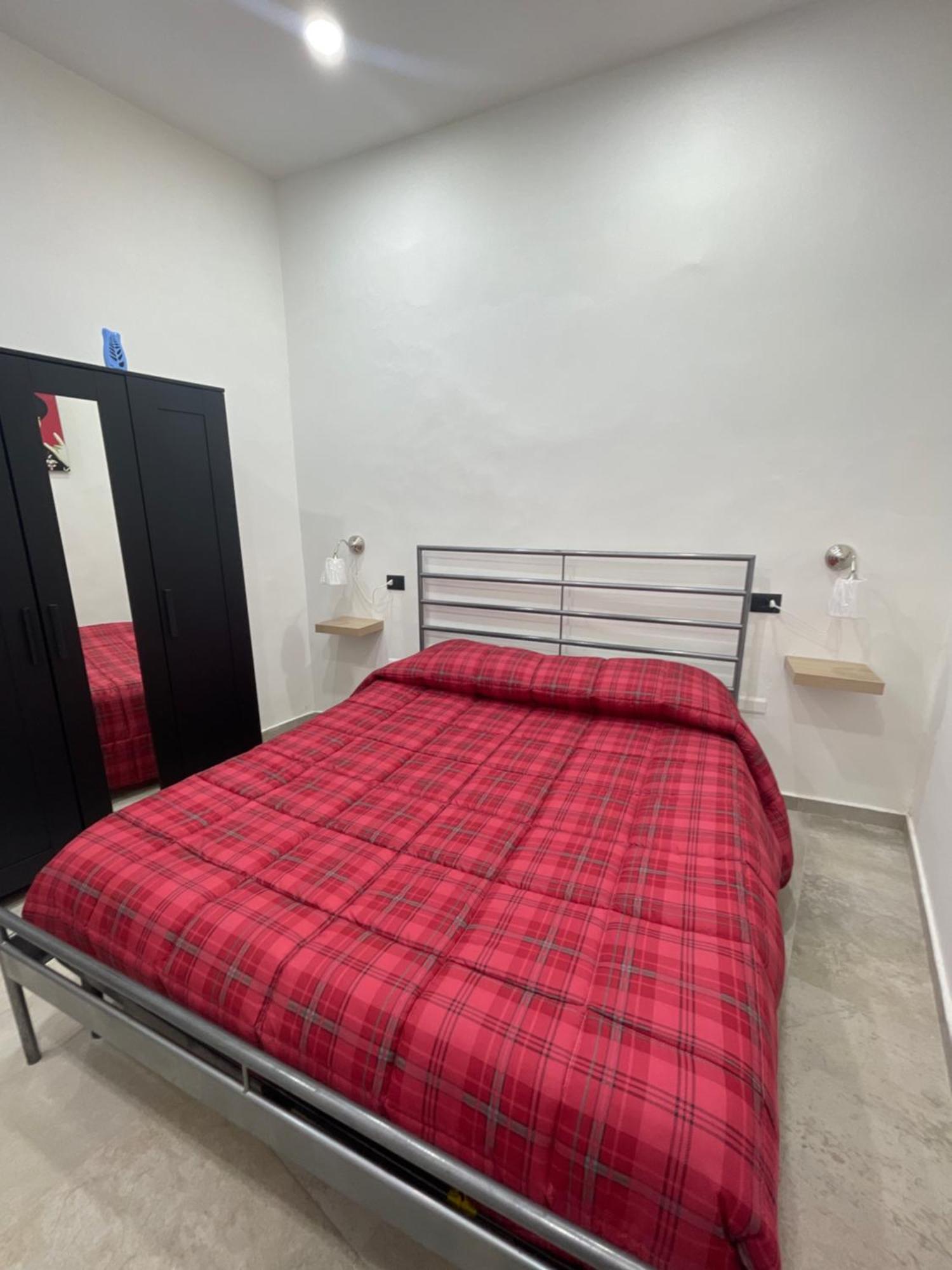 House Irene Apartment Наполи Екстериор снимка